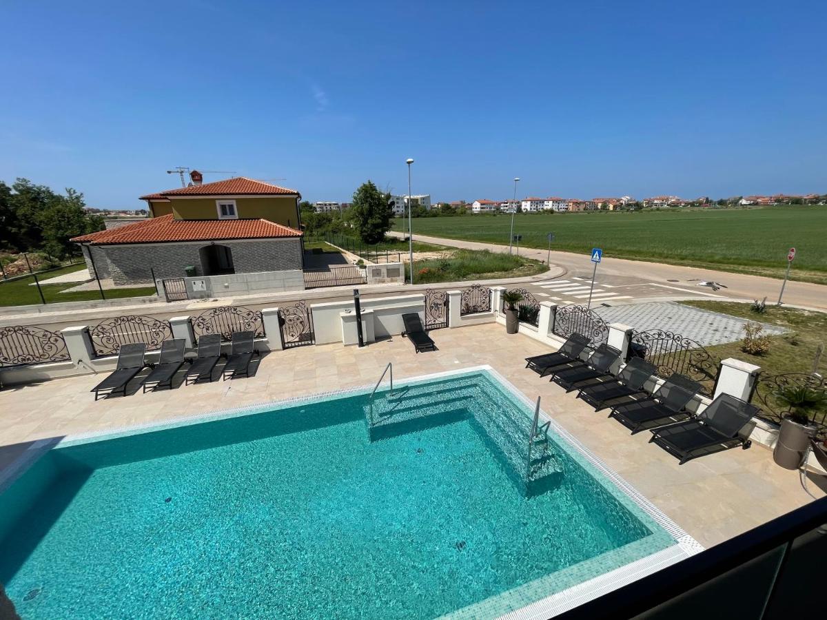 Vila Softic Amra Umag Exteriér fotografie