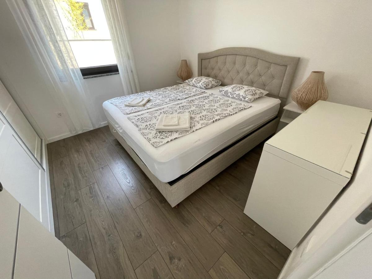 Vila Softic Amra Umag Exteriér fotografie